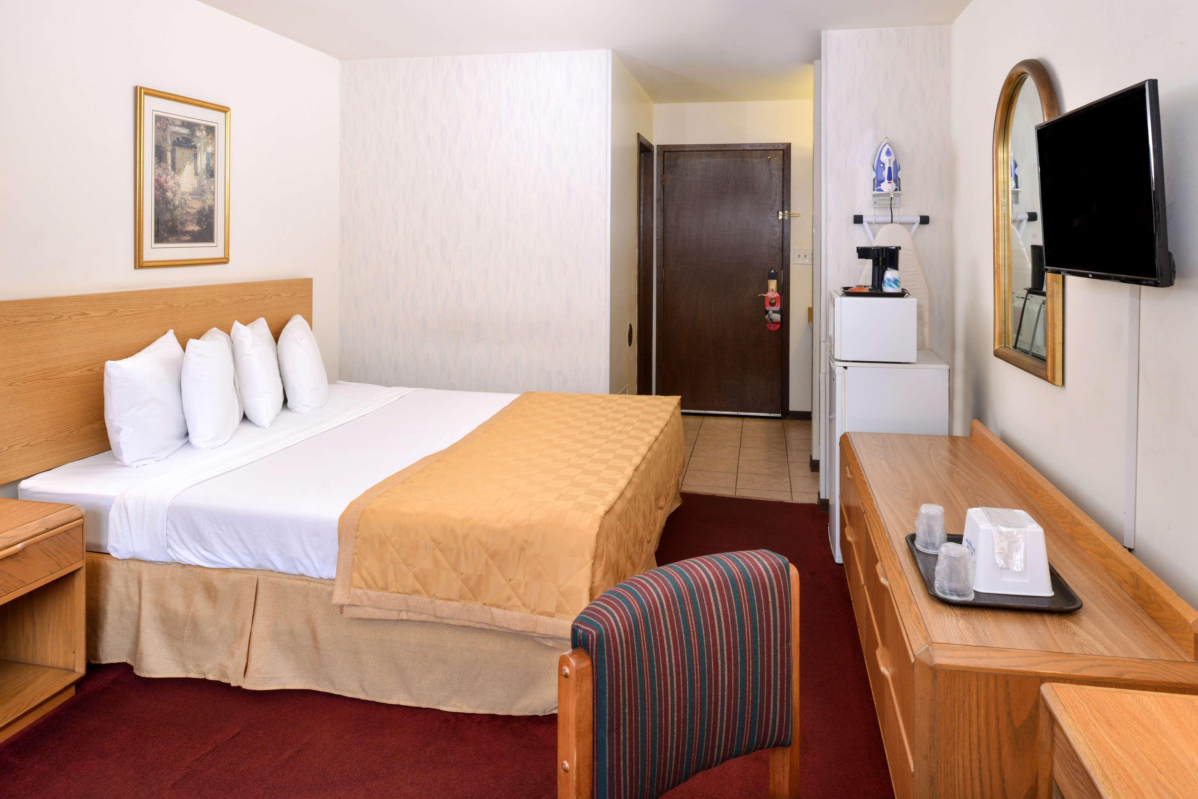 America'S Best Value Inn Ла-Кросс Екстер'єр фото