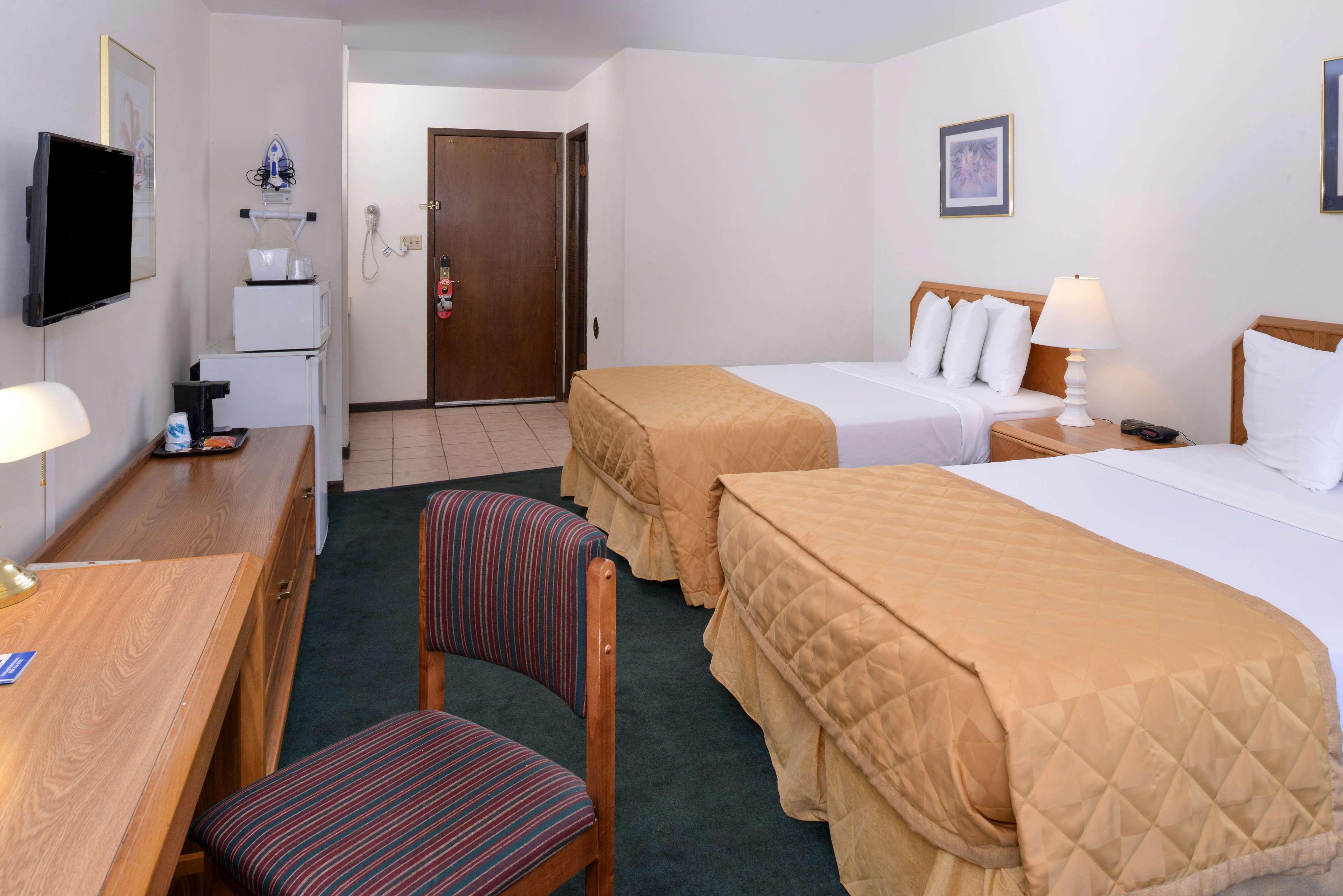 America'S Best Value Inn Ла-Кросс Екстер'єр фото