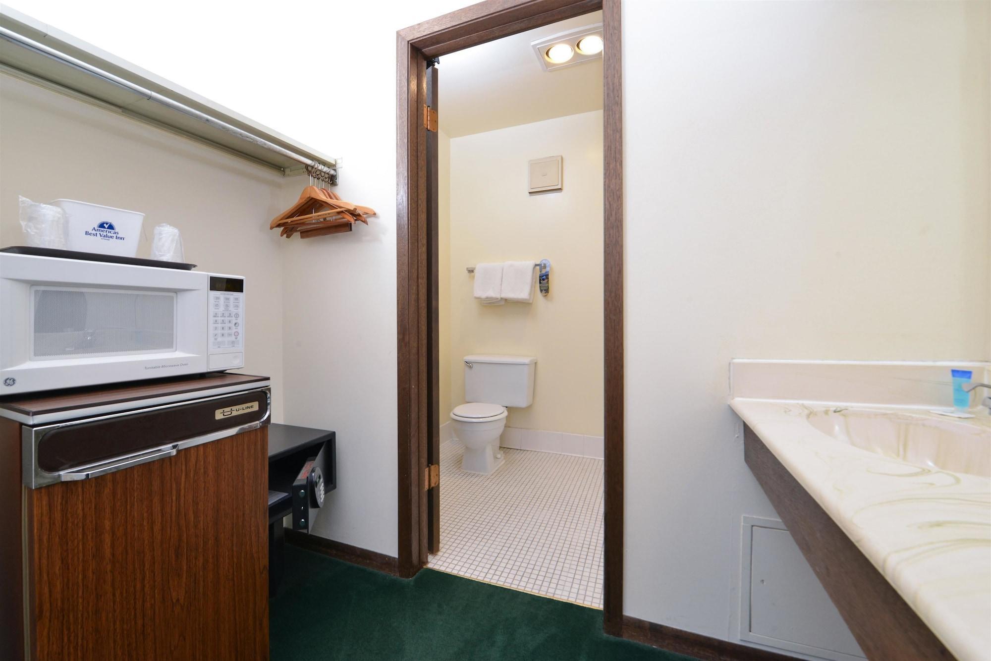 America'S Best Value Inn Ла-Кросс Екстер'єр фото